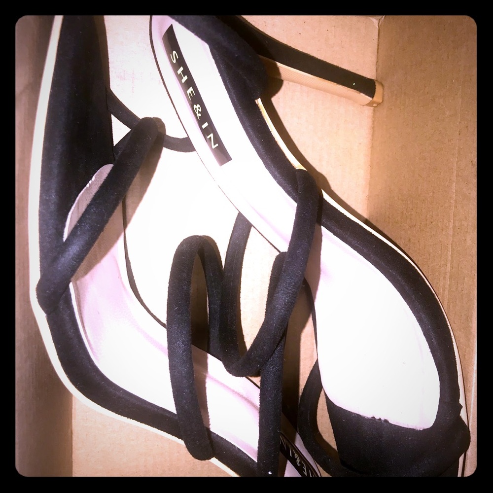 Black High Heels Size 9.5 In Woman’s